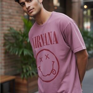 Vintage NIRVANA Men's Mauve Graphic Tee